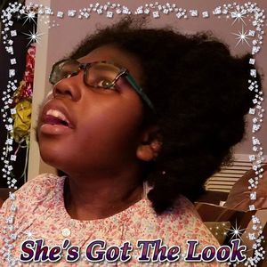 Meet your Posher, Monica